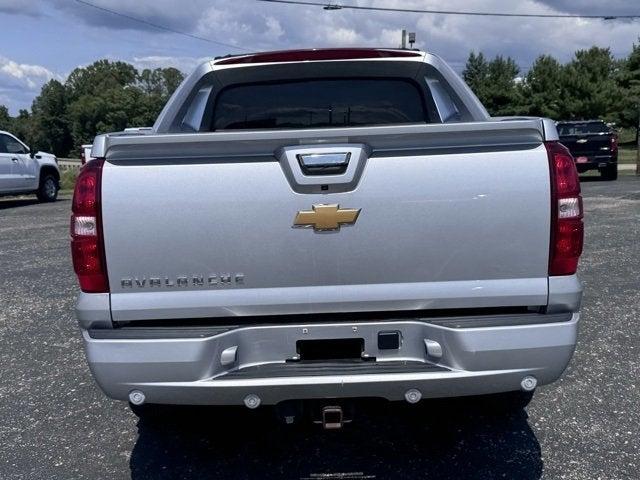 2012 Chevrolet Avalanche Photo in Millersburg, OH 44654