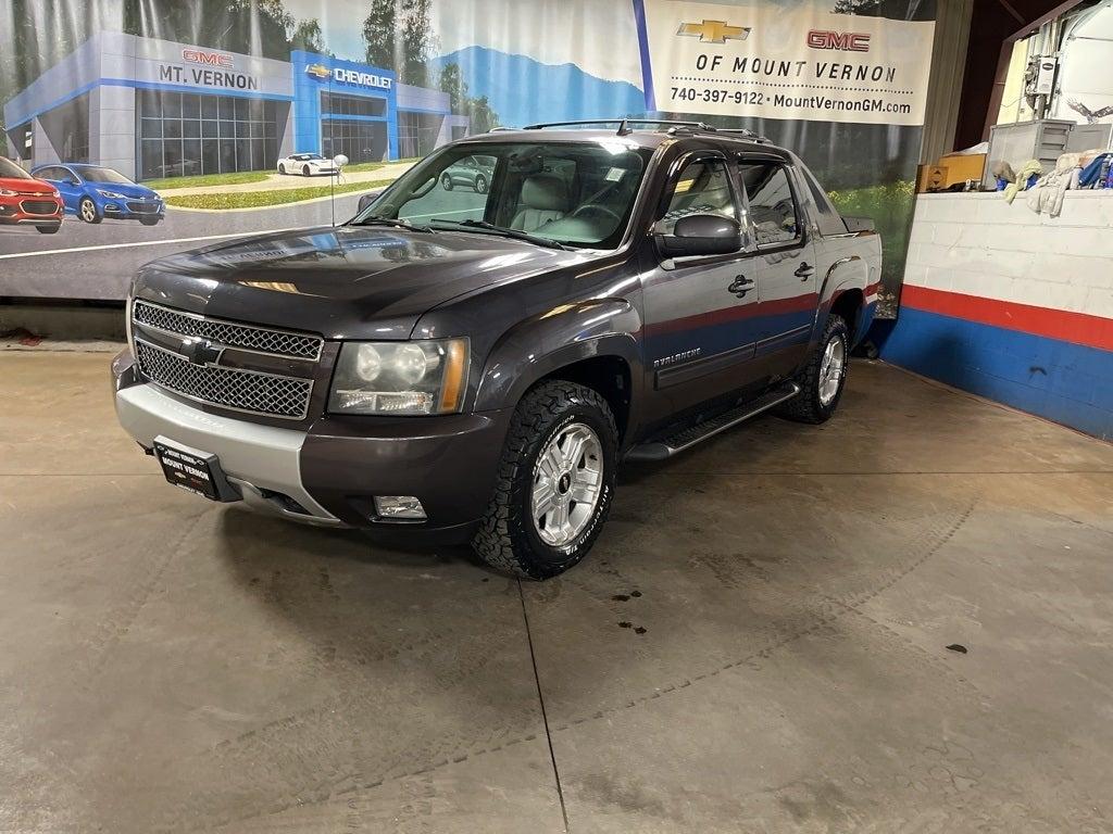 2010 Chevrolet Avalanche 1500 Photo in Mount Vernon, OH 43050