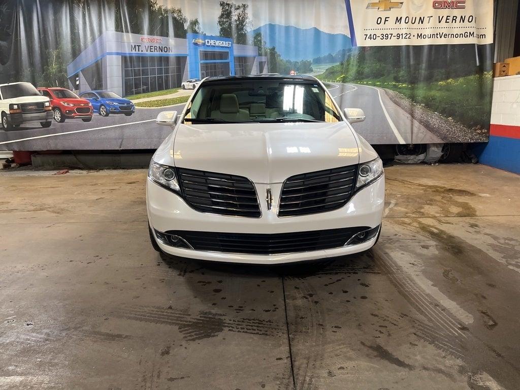 2017 Lincoln MKT Photo in Mount Vernon, OH 43050