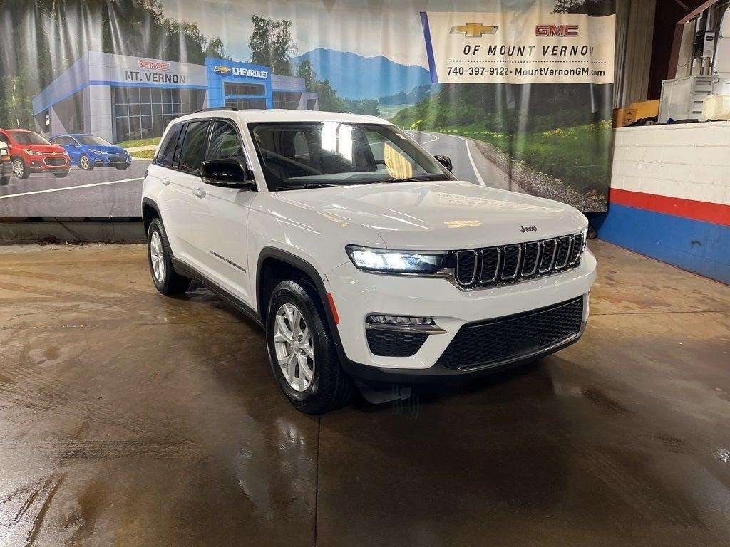 2023 Jeep Grand Cherokee Photo in Mount Vernon, OH 43050