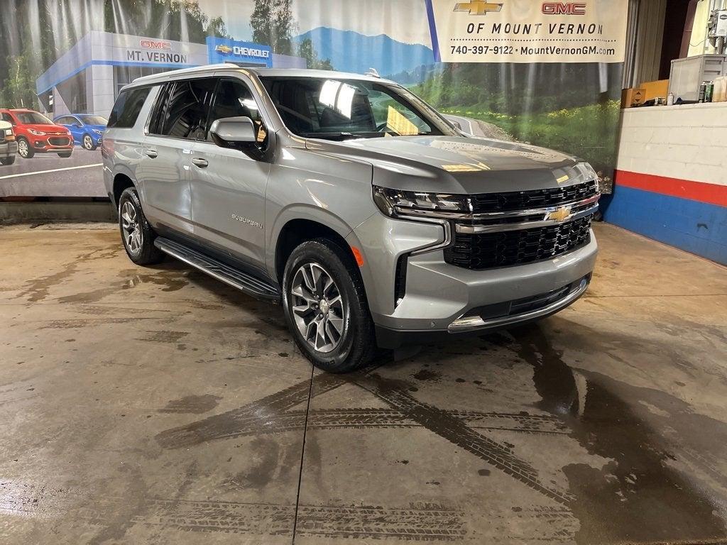 2023 Chevrolet Suburban Photo in Mount Vernon, OH 43050