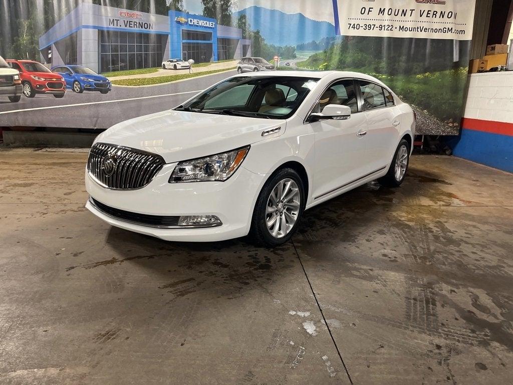 2016 Buick LaCrosse Photo in Mount Vernon, OH 43050