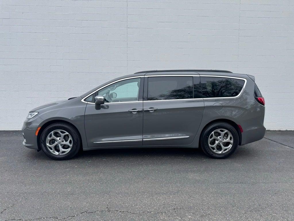 2022 Chrysler Pacifica Photo in Wooster, OH 44691
