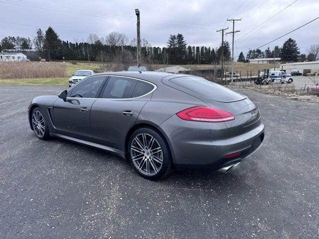 2015 Porsche Panamera Photo in Millersburg, OH 44654