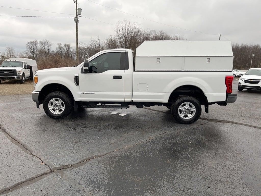 2017 Ford F-350SD Photo in Mount Vernon, OH 43050